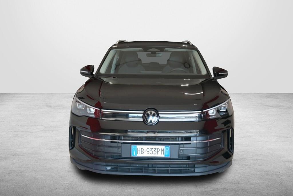 VOLKSWAGEN TIGUAN NEW 2.0 TDI 150CV DSG EDITION PLUS ( FARI IQ.LIGHT - DIGITAL COCKPIT - ADAPTIVE CRUISE - AMBIENT LIGHTS - CLIMA TRIZONA - APP CONNECT - PARK ASSIST - TELECAMERA POST. )