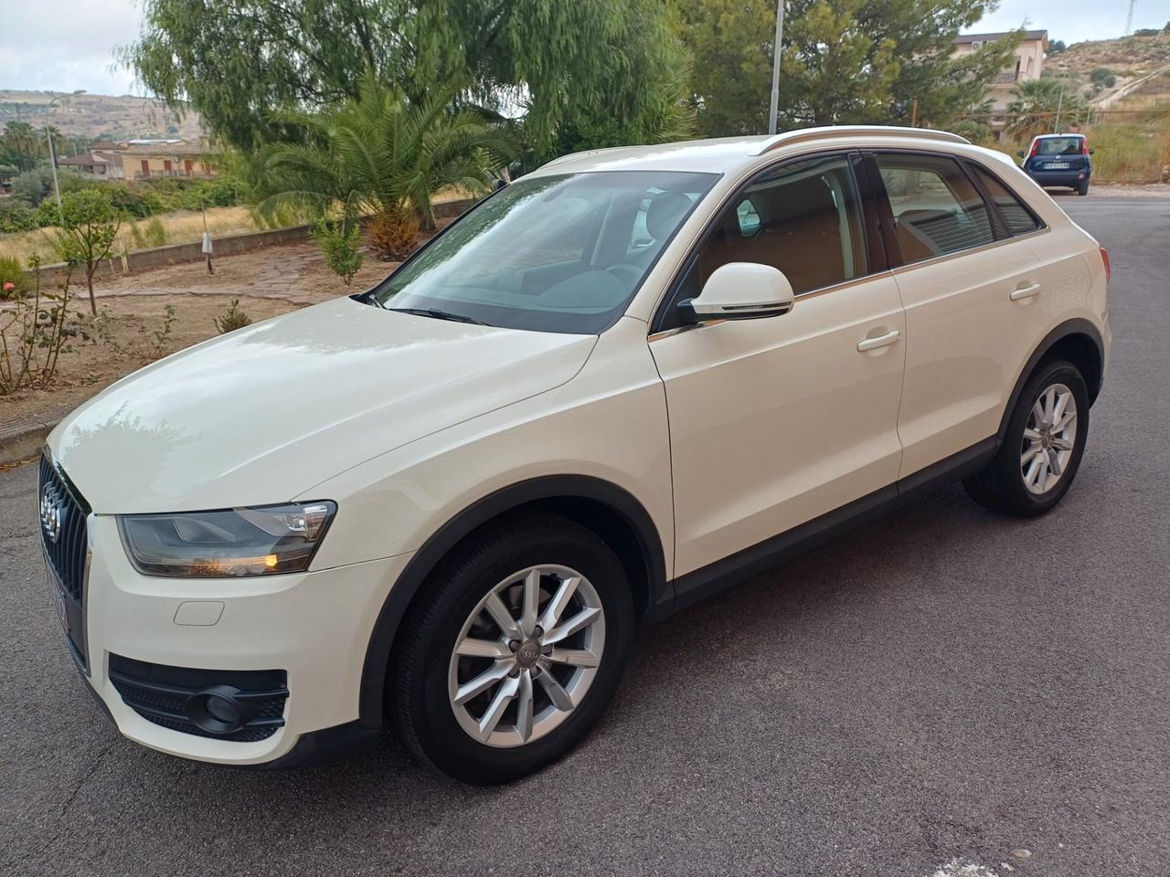 Audi Q3 tdi 2.0 Cv 140 2 Wd Business Plus Fuoristrada/Suv
