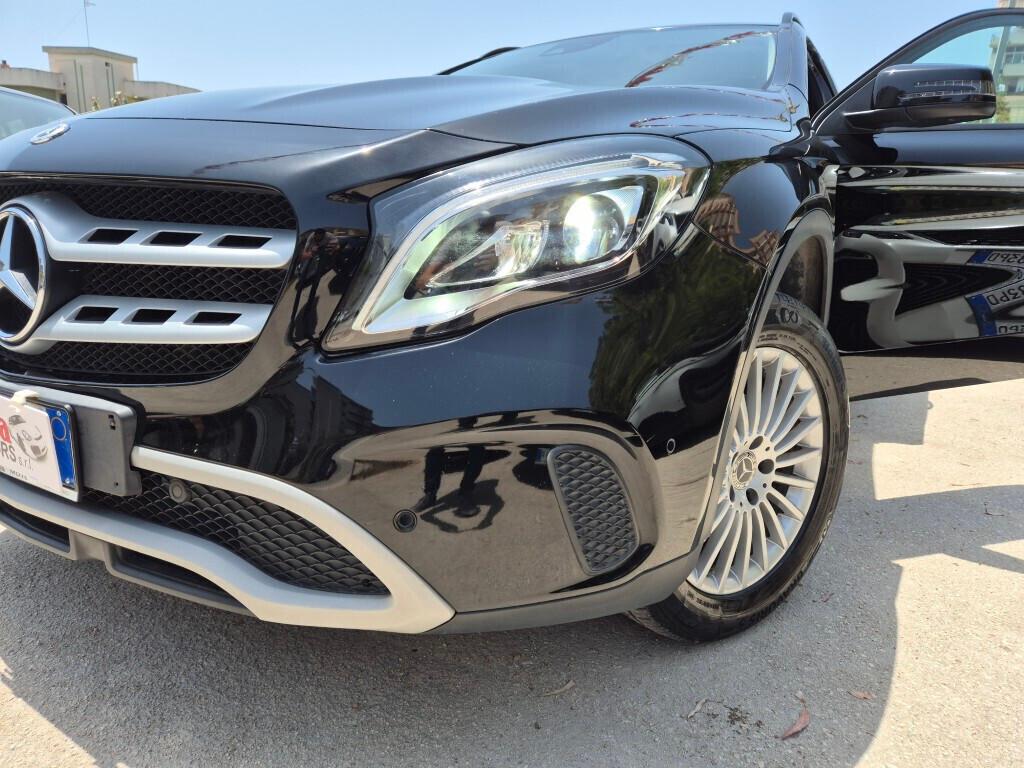 Mercedes GLA 180 d Manuale NAVI LED