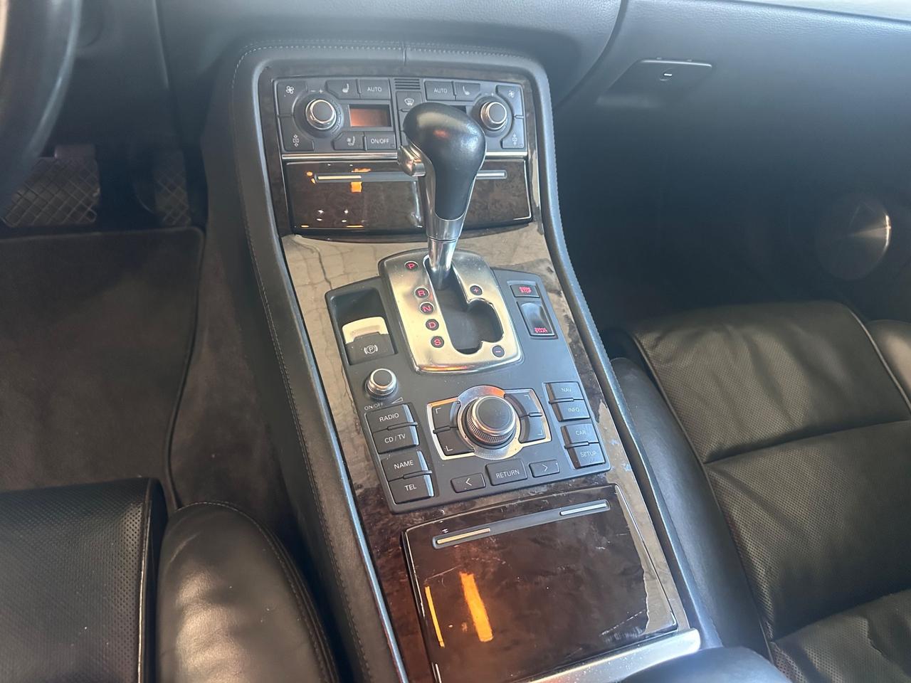 Audi A8 S8 5.2 V10 quattro tiptronic - Permute