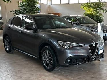 Alfa Stelvio 2.2 TD 190 CV AT8 Q4 Executive + Palette