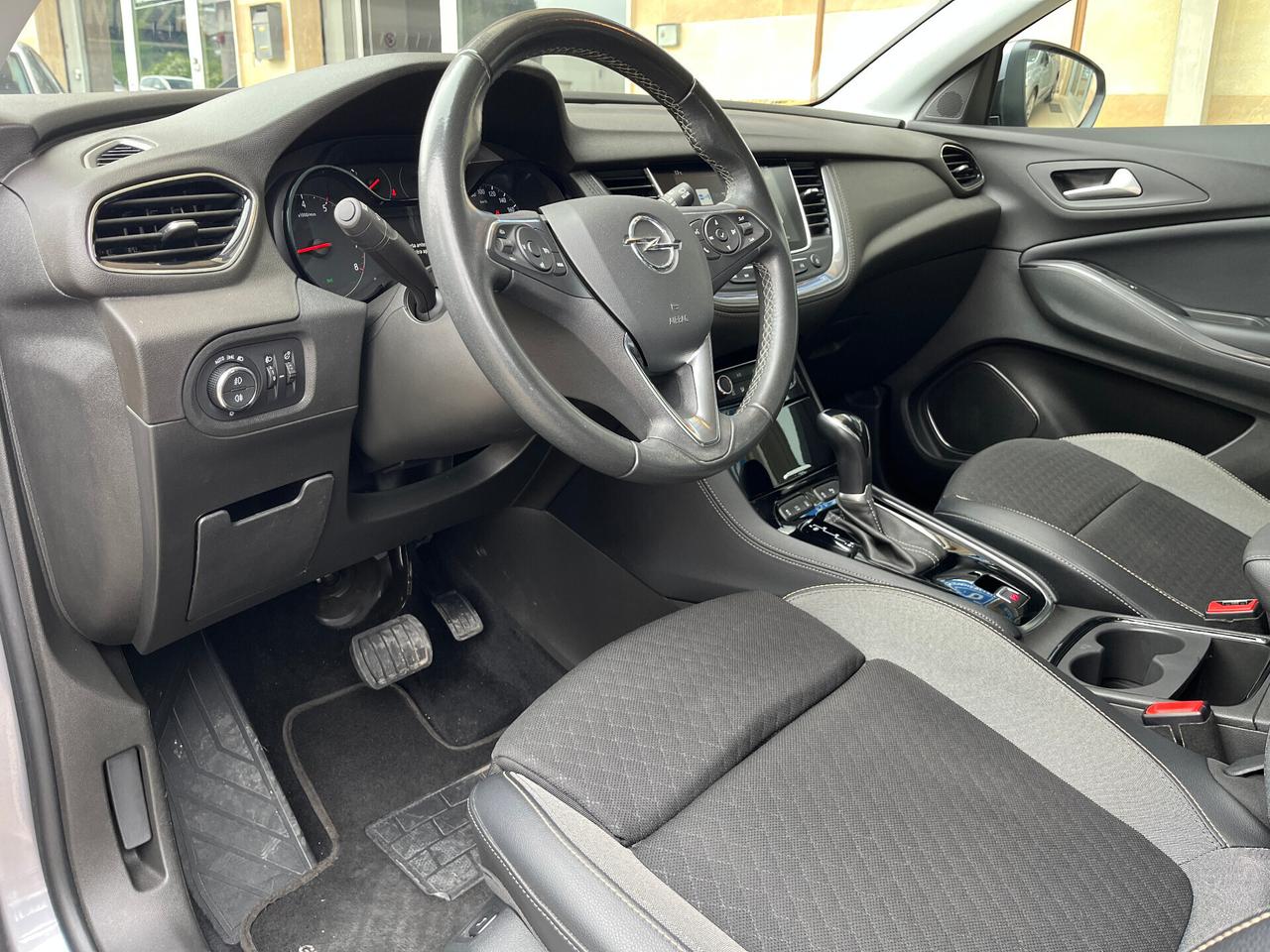 Opel Grandland X 1.5 diesel aut. Business Edition 130cv