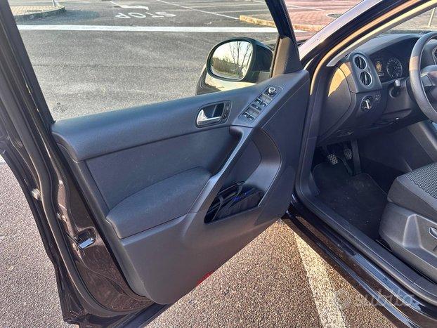 VOLKSWAGEN Tiguan 2.0 TDI 140CV BlueMotion - 2011