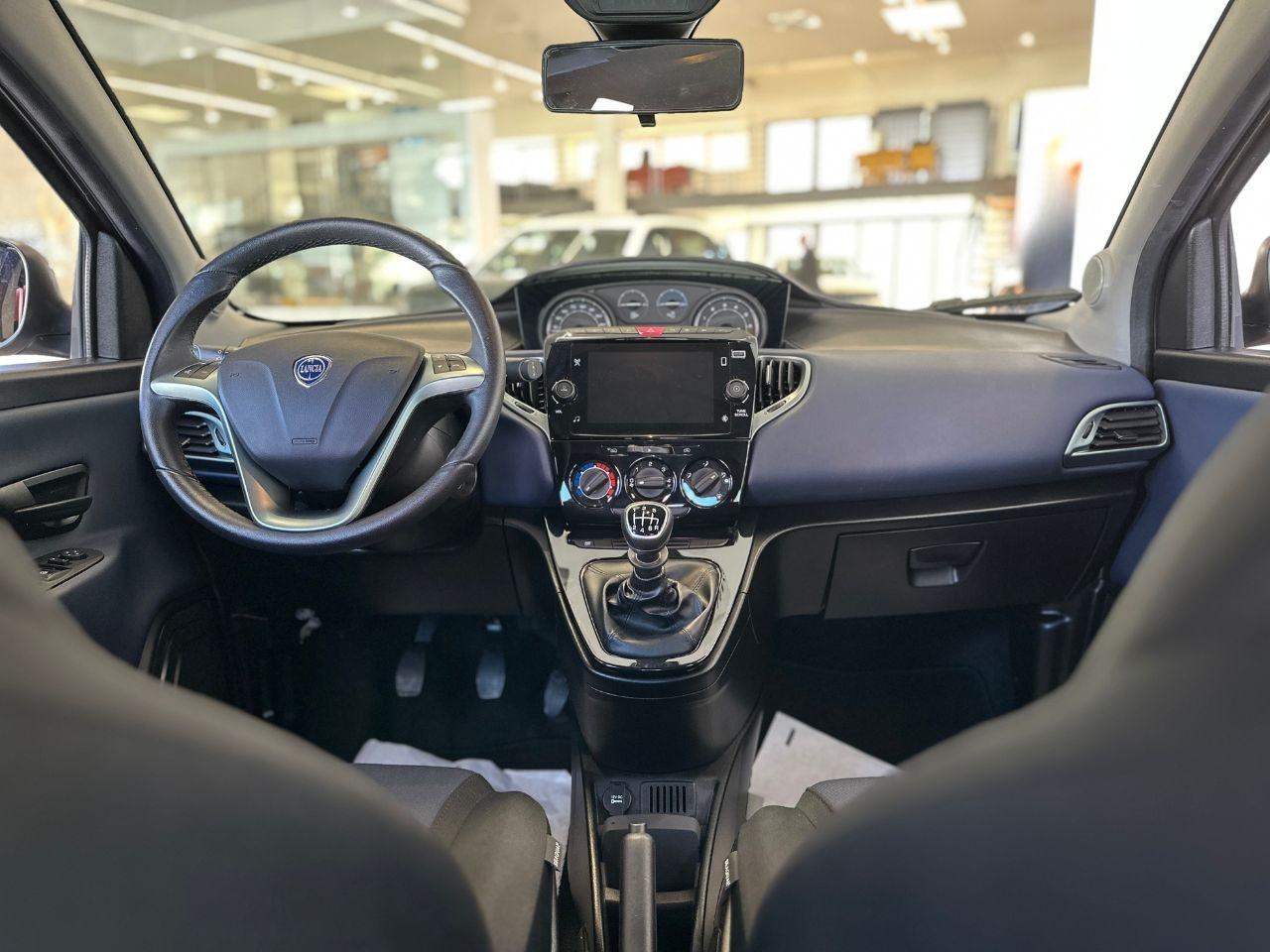 LANCIA Ypsilon III 2021 - Ypsilon 1.0 firefly hybrid Platino s&s 70cv