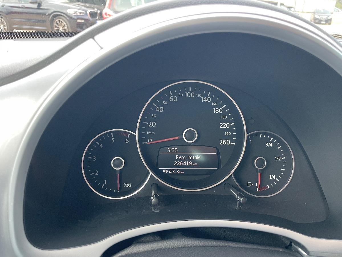 VOLKSWAGEN - Maggiolino - 1.6 TDI Design