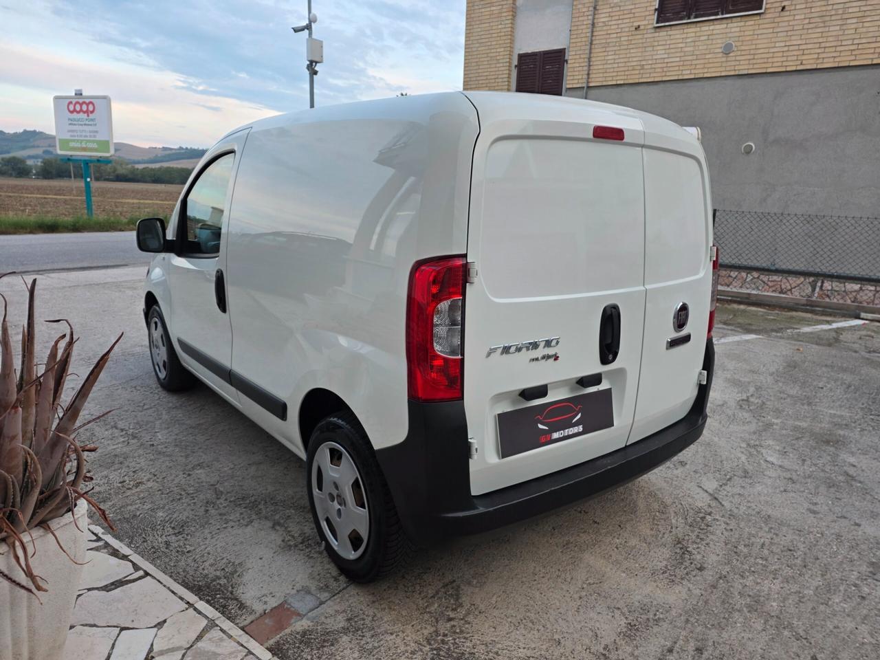 Fiat Fiorino 1.3 MJT 75CV Cargo SX 2016