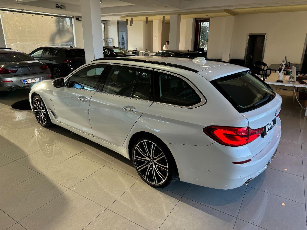 BMW - Serie 5 - 520d xdrive Touring Luxury