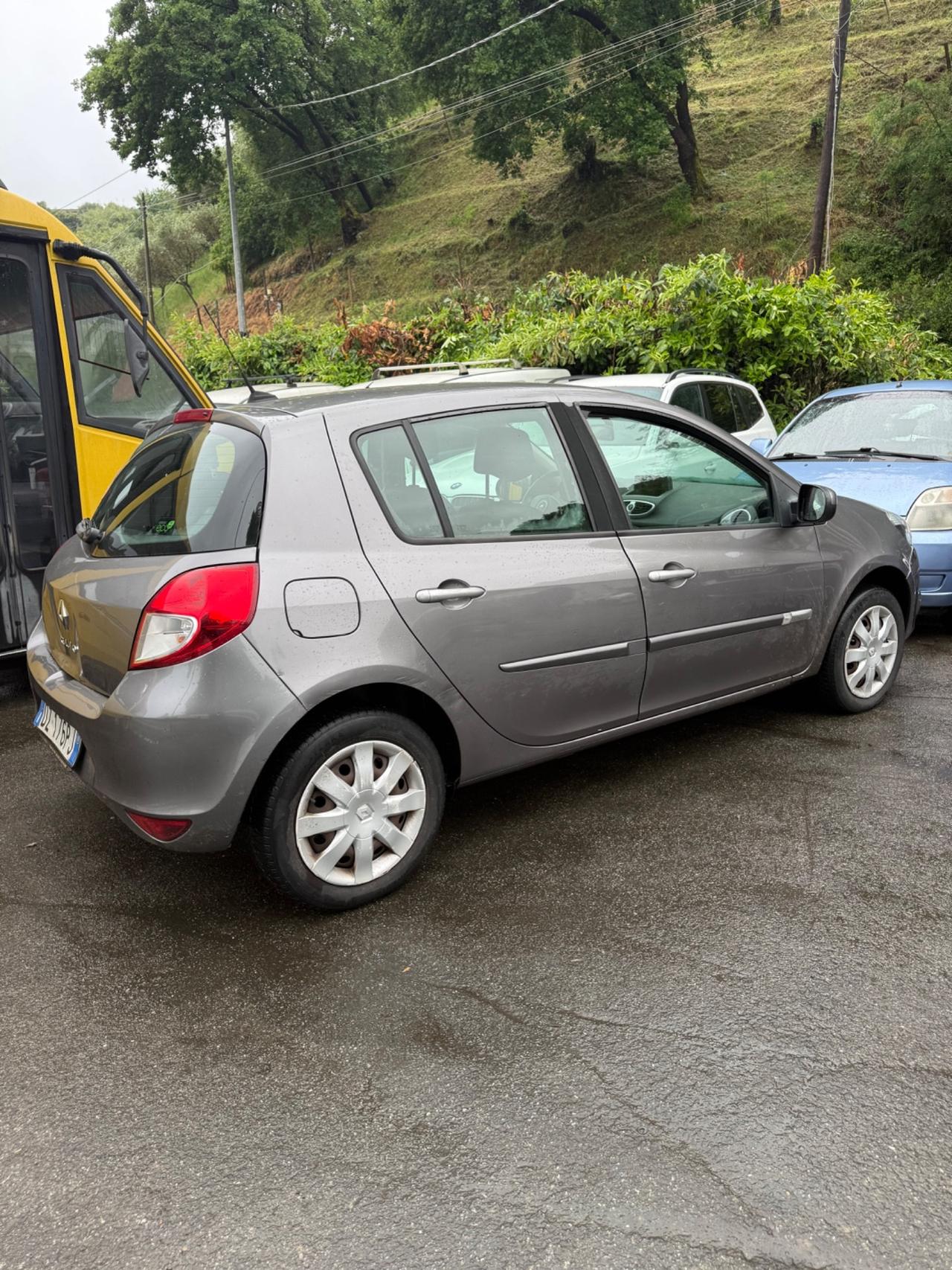 Renault Clio Storia 1.2 5 porte Confort