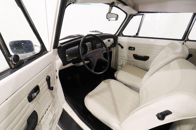 Volkswagen Maggiolino Cabrio