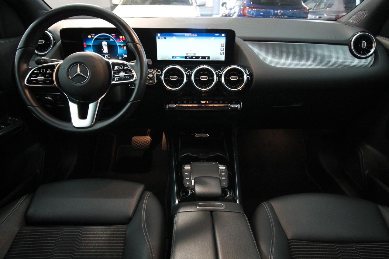 MERCEDES GLA 200 D AUT. SPORT PLUS