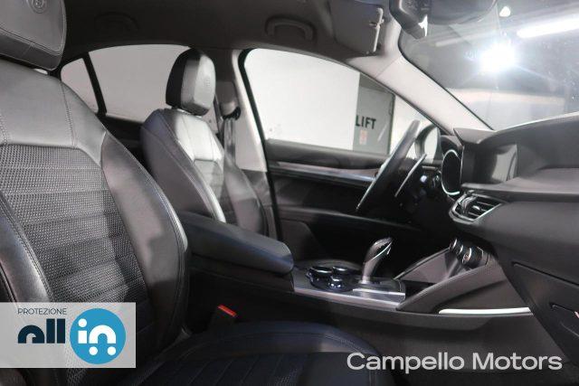 ALFA ROMEO Stelvio Stelvio 2.2 Turbo Diesel 210cv AT8 Q4 Executive