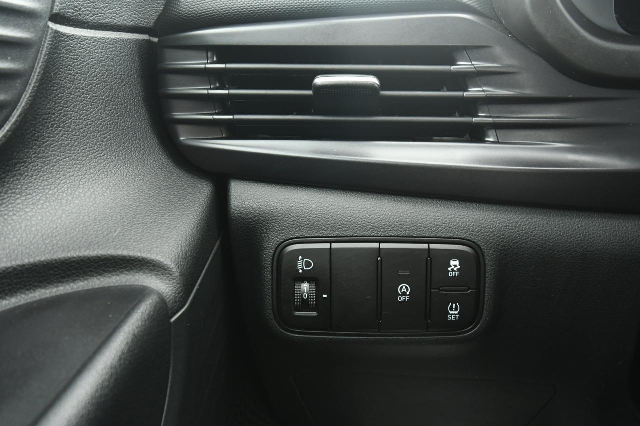 HYUNDAI i20 1.0 t-gdi 48V Bose Techno Pack imt NEOPATENTATI+CAMERA