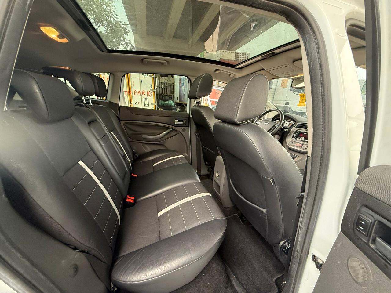 Ford Kuga 2.0 TDCi 136 CV 4WD Titanium DPF