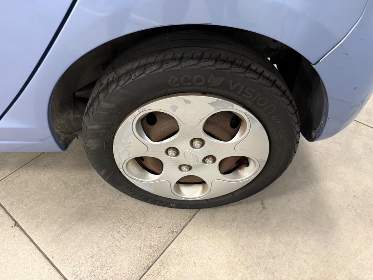 Kia Picanto 1.1 12V Trendy Bi-Fuel 63CV Ok Neopatentati