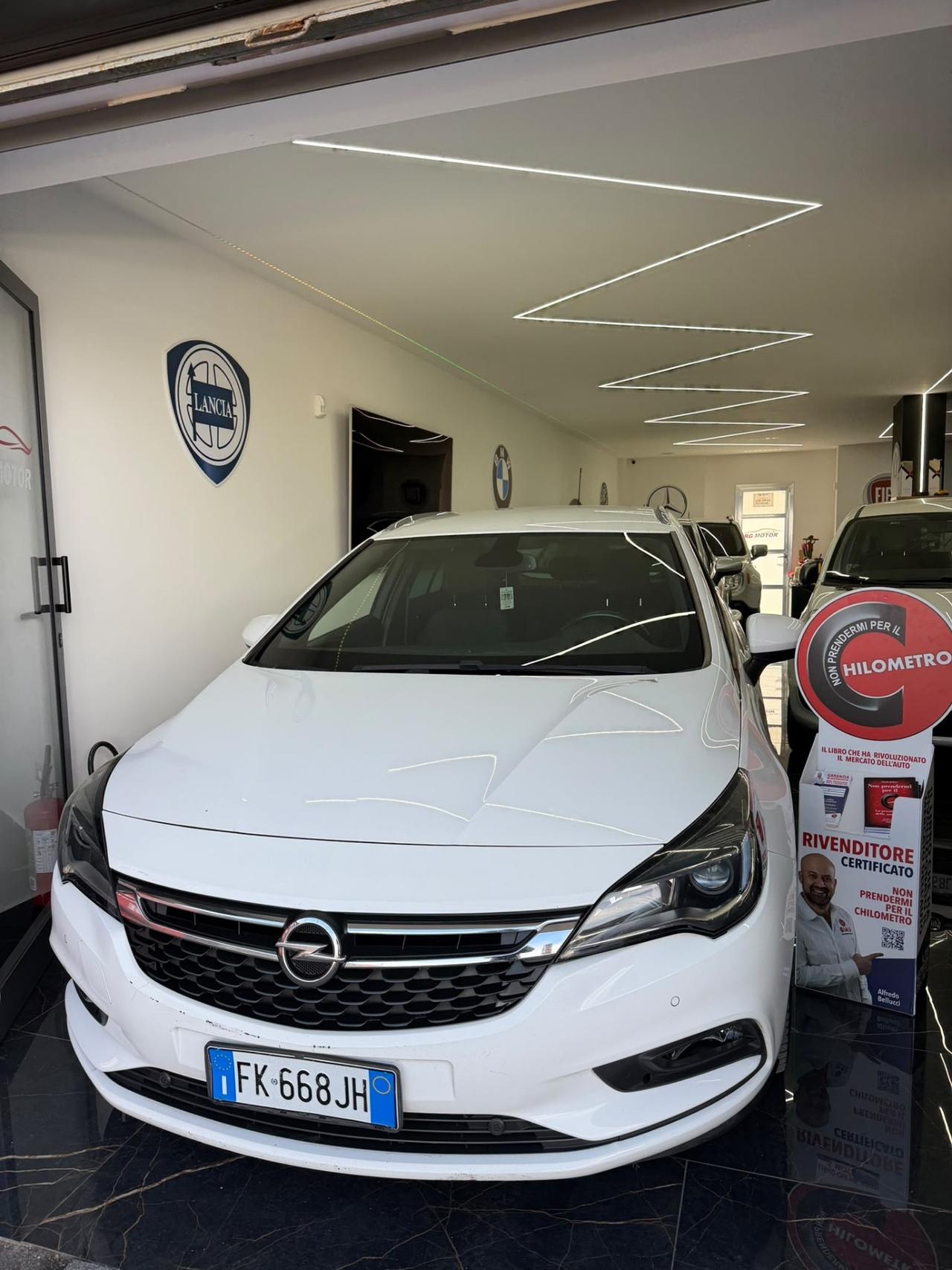 Opel Astra 1.6 CDTi 136CV Start&Stop 5 porte Innovation