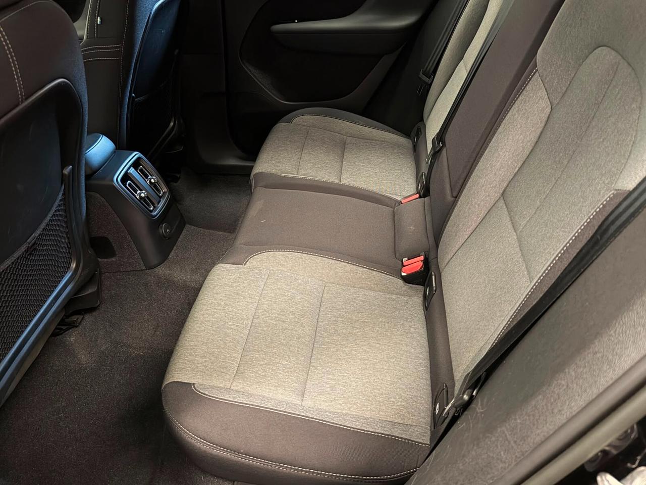 Volvo XC40 B3 automatico Core