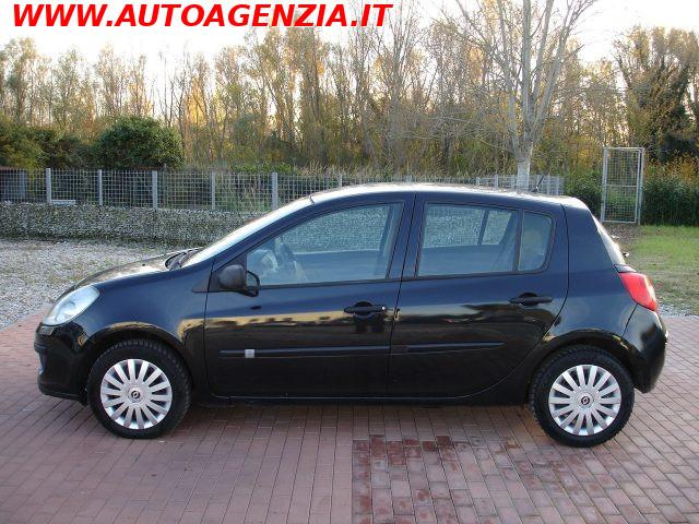 RENAULT Clio 1.5 dCi 85CV 5 porte confort