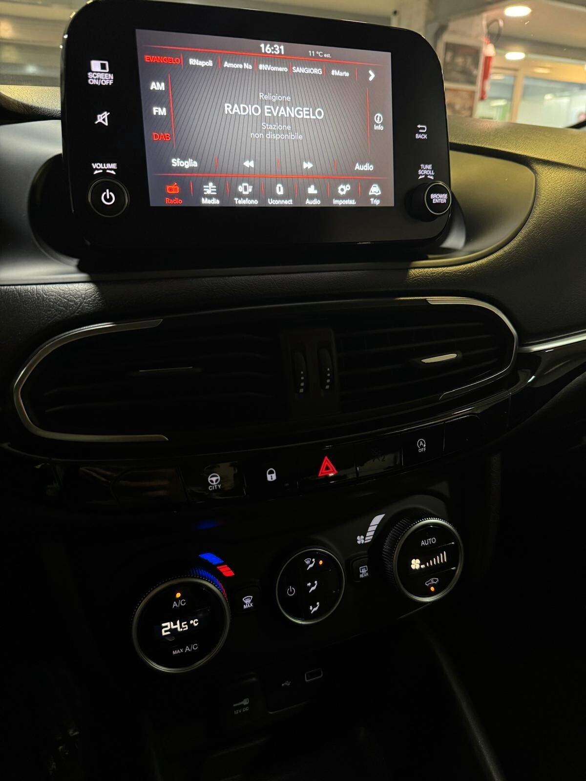 Fiat Tipo 1.3 Mjt S&S 5 porte Cross