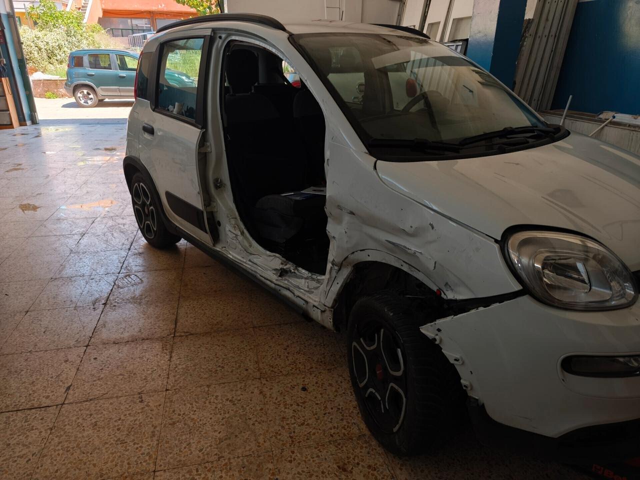 Fiat Panda 1.0 FireFly S&S Hybrid City Life INCIDENTATA