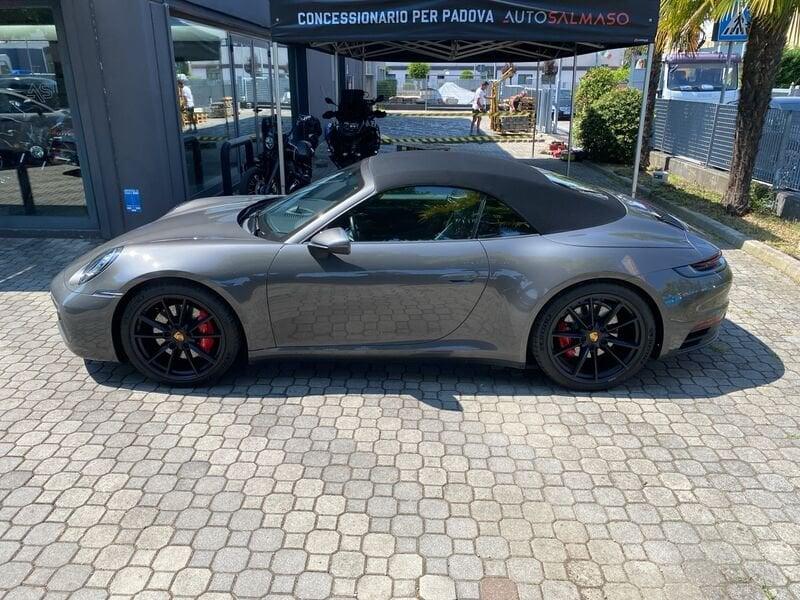Porsche 911 992 Carrera 4S Cabriolet (992.1)