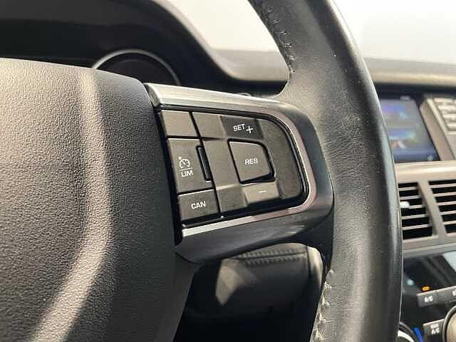 Land Rover Discovery Sport 2.0 TD4 180 CV SE