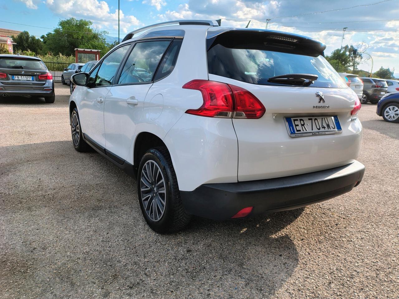 Peugeot 2008 1.2 VTi 82CV Allure