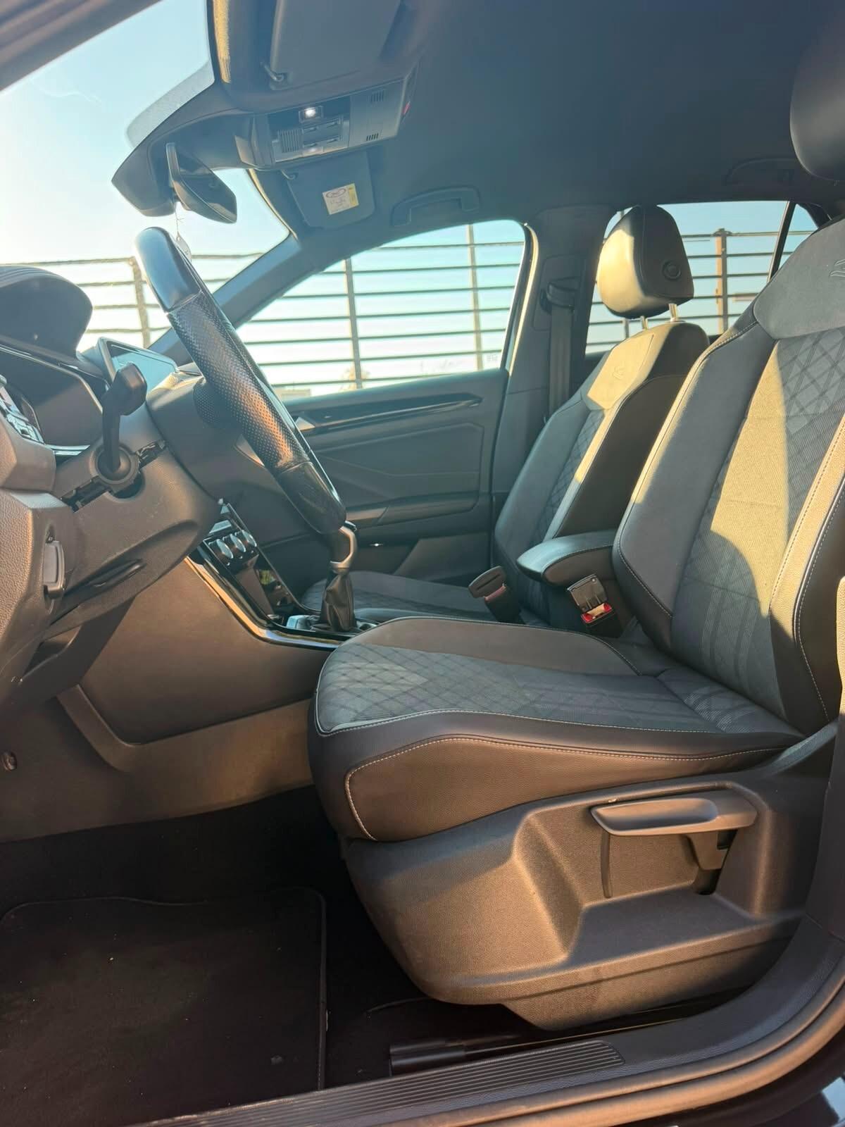 Volkswagen T-Roc 1.0 TSI R-Line