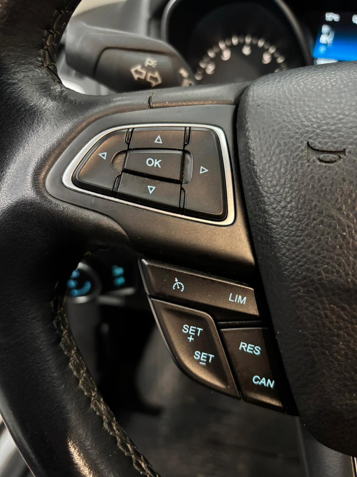 Ford Focus 1.6 120 CV GPL Titanium