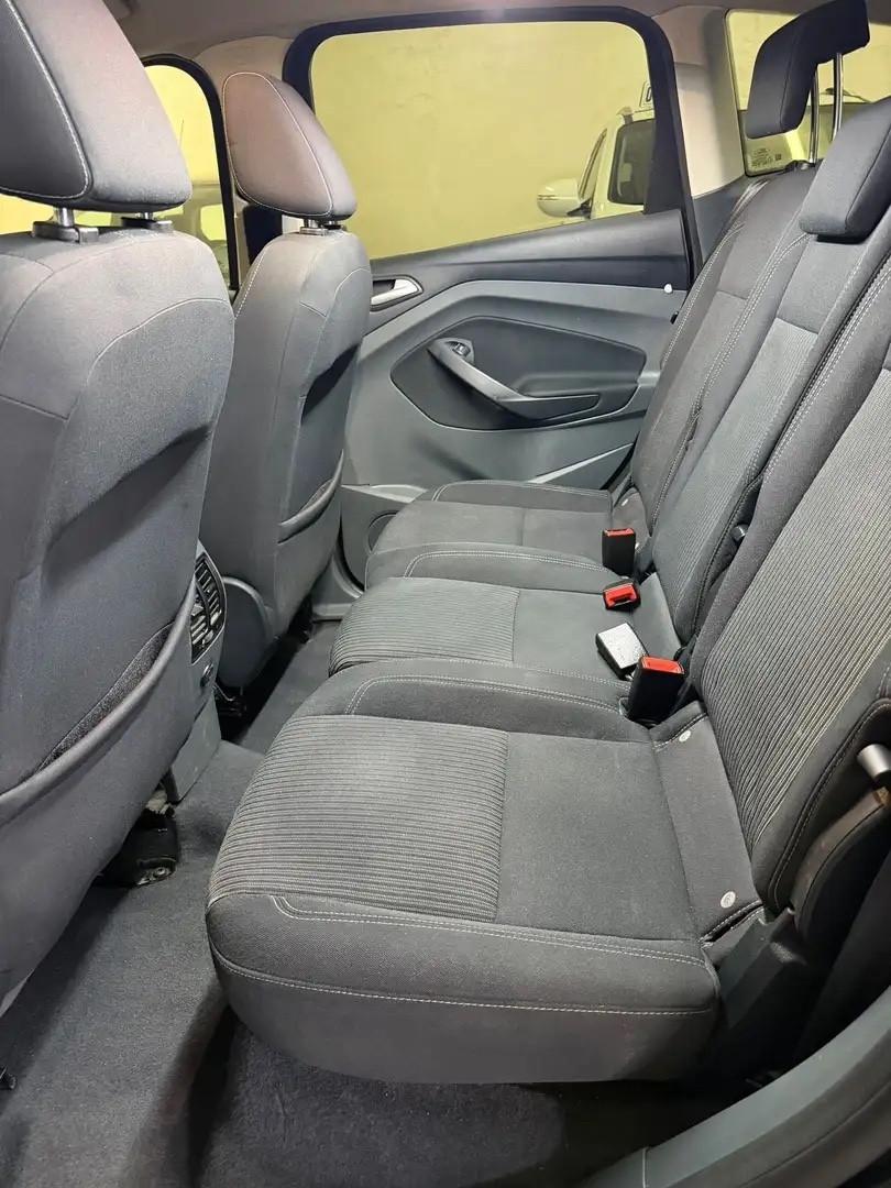 Ford C-Max GPL Titanium