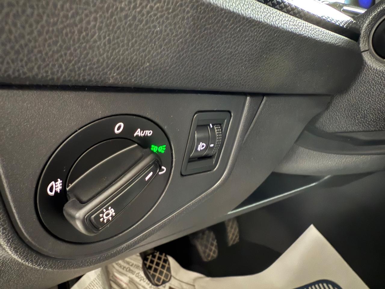 Volkswagen Taigo 1.0TSI95 CV Life BUSINESS+FULL LED2024