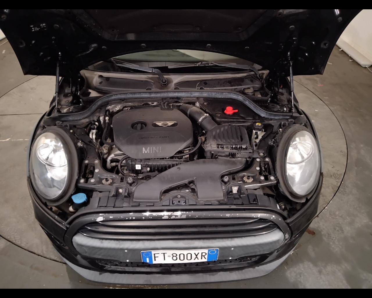 MINI Mini IV F55-F56 2014 - Mini 1.2 One 75cv 5p