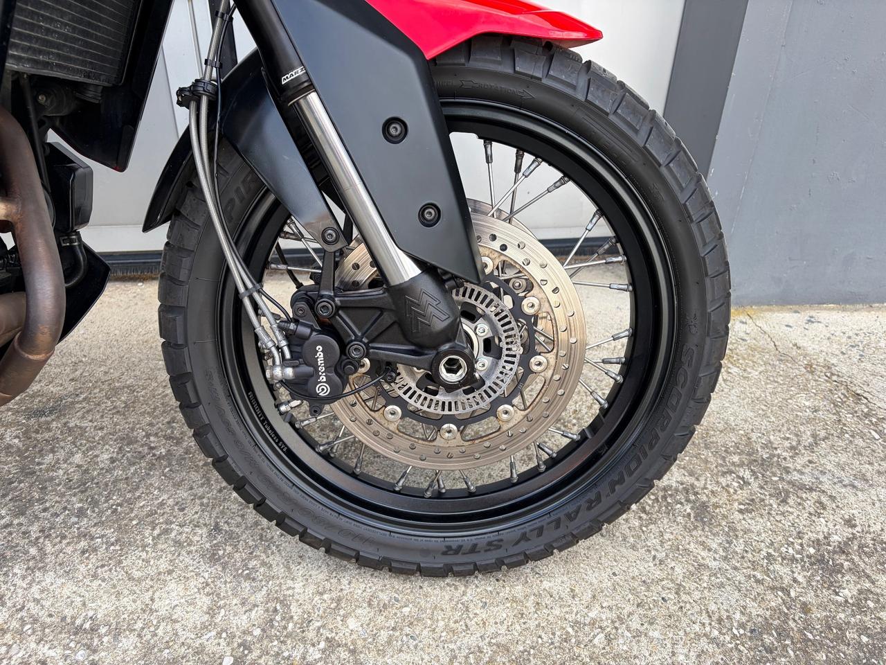 Moto Morini X-Cape 649