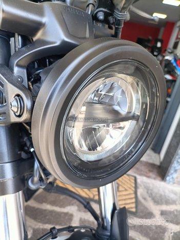 YAMAHA XSR 700 FINANZIABILE/GARANZIA/PERMUTE/euro5
