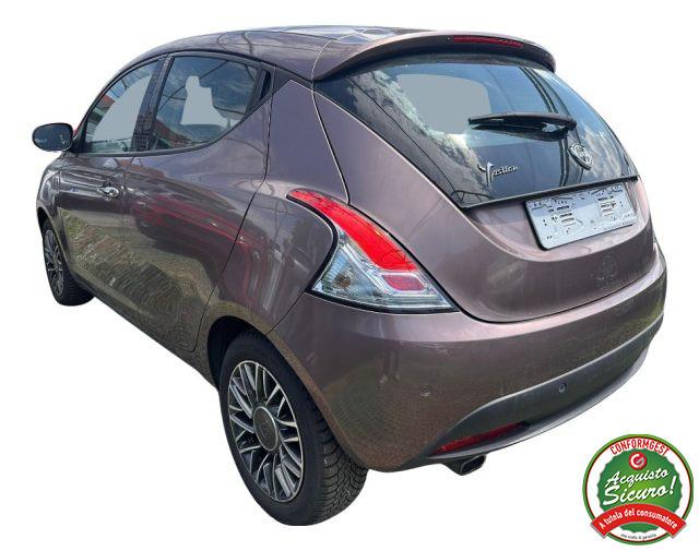 LANCIA Ypsilon 1.2 69 CV 5 porte Elle