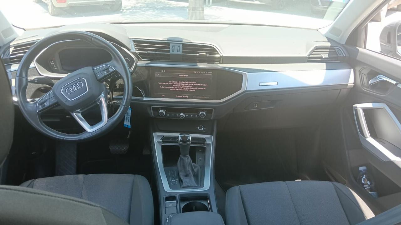 Audi Q3 35 TDI S tronic Business Advanced