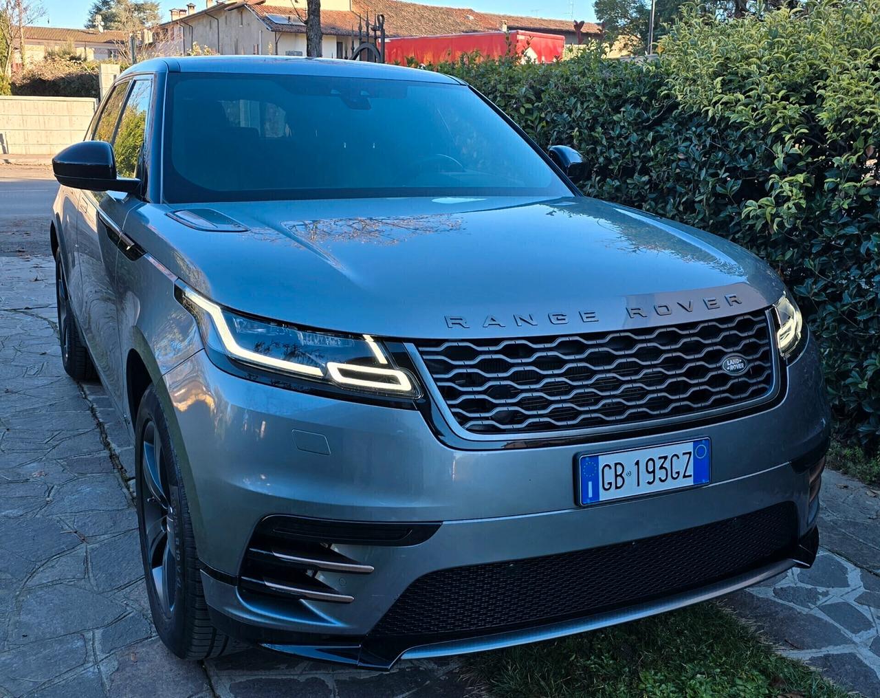 Land Rover Range Rover Velar Range Rover Velar 2.0D I4 240 CV R-Dynamic SE