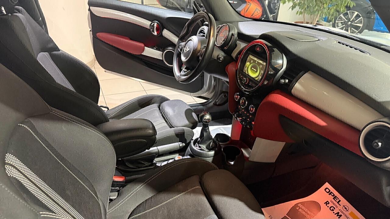 Mini Cooper D 116CV ALLESTIMENTO JOHN WORKS