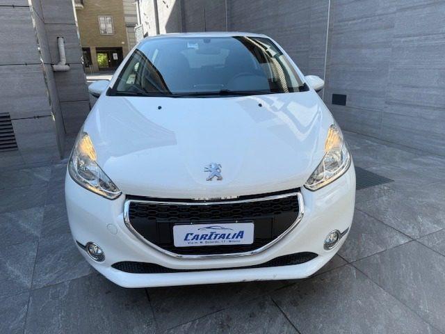 PEUGEOT 208 1.4 8V HDi 68CV 5p. Allure