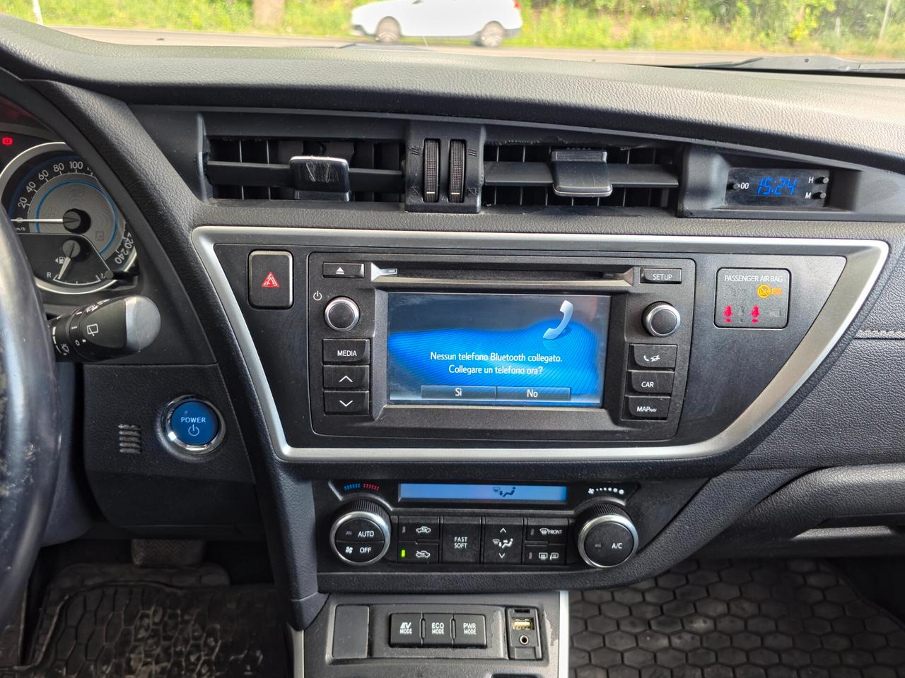Toyota Auris Touring Sports 1.8 Hybrid Cool CV-100 Automatico NEO