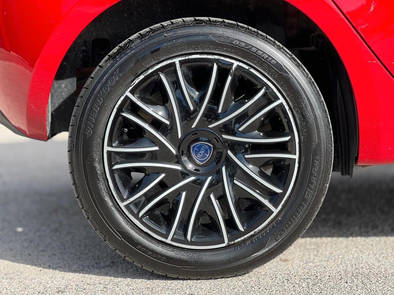 Lancia Ypsilon 1.2 69 CV 5 porte GPL Ecochic