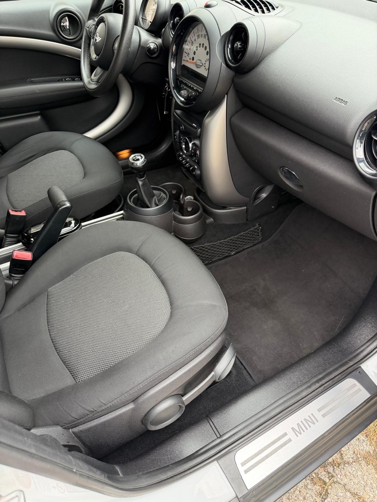 Mini Cooper D Countryman 1.6 Business 2013 Km 121000