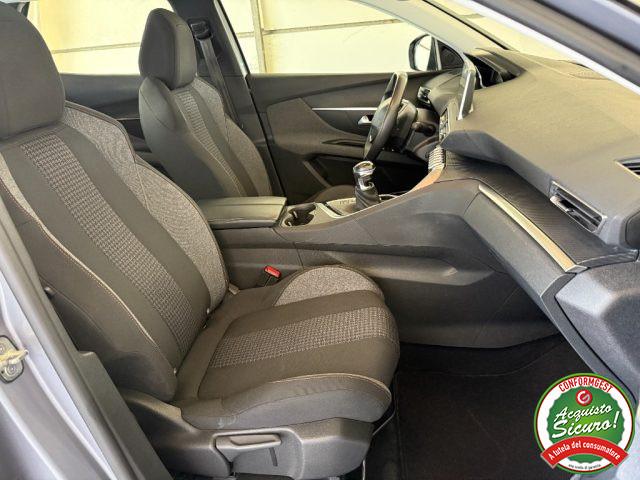 PEUGEOT 3008 BlueHDi 130 S&S Active Pack