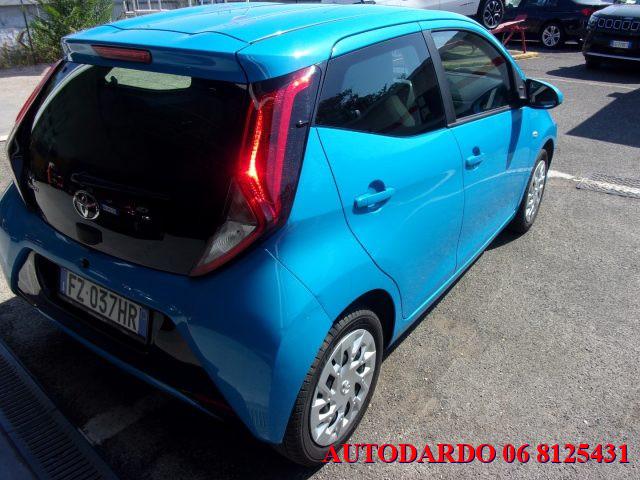 TOYOTA Aygo 1.0 VVT-i 72 CV 5P x-business