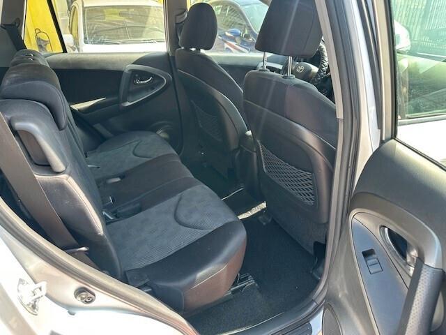 Toyota RAV 4 RAV4 Crossover 2.2 D-4D 150 CV DPF Exclusive