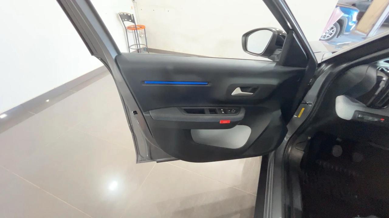 Citroen C3 Turbo Plus 100cv RESTYLING 2025