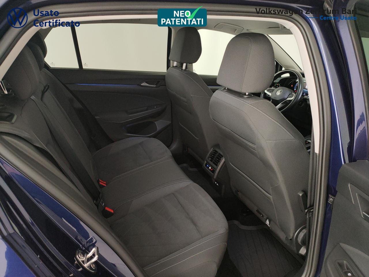 Volkswagen Golf 1.5 tgi style 130cv dsg
