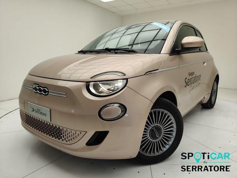 FIAT 500 La Nuova Nuova 3+1 My23 La Nuova - 320 3+1