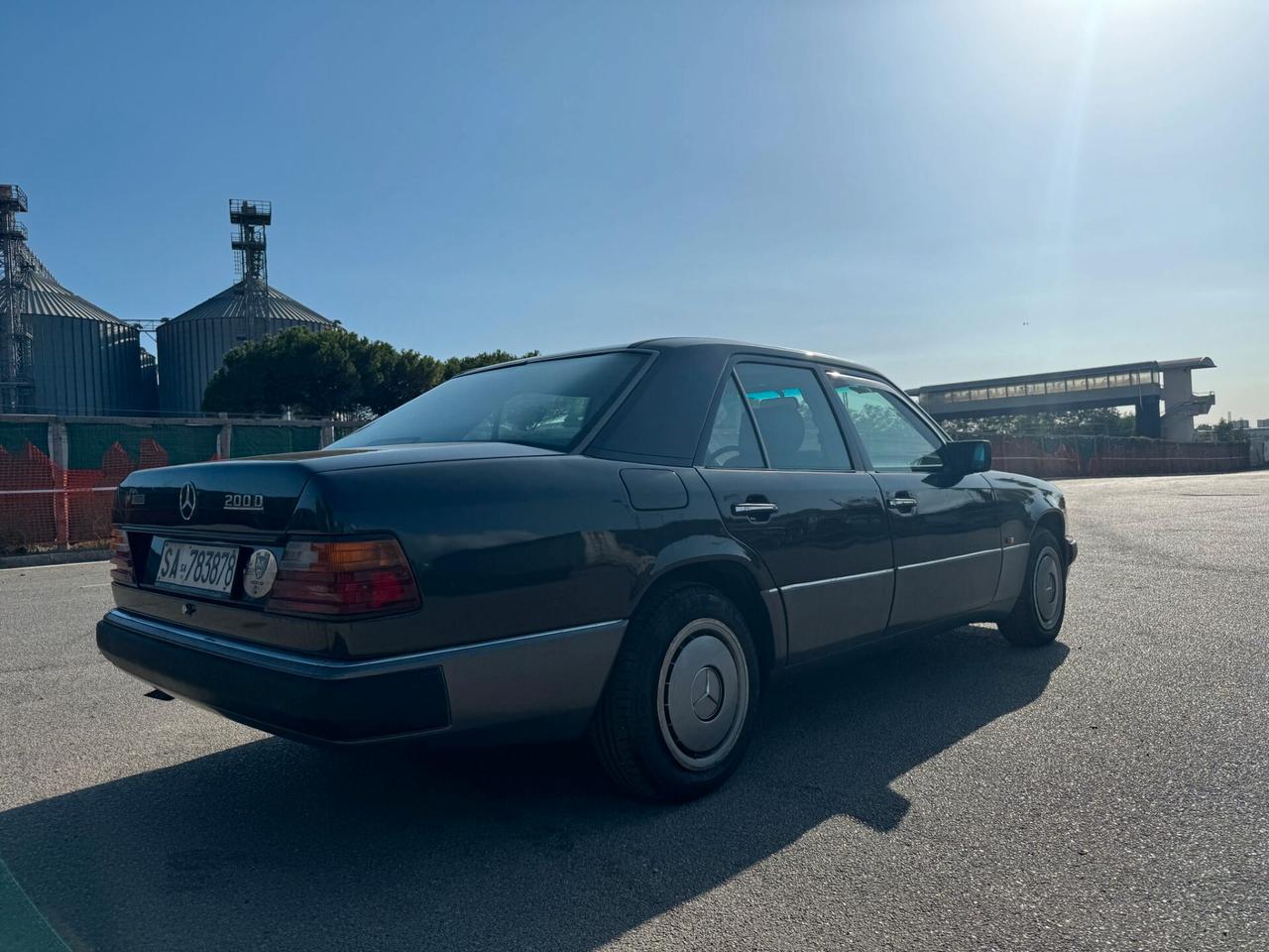 Mercedes-benz 200 D Targa oro 1990