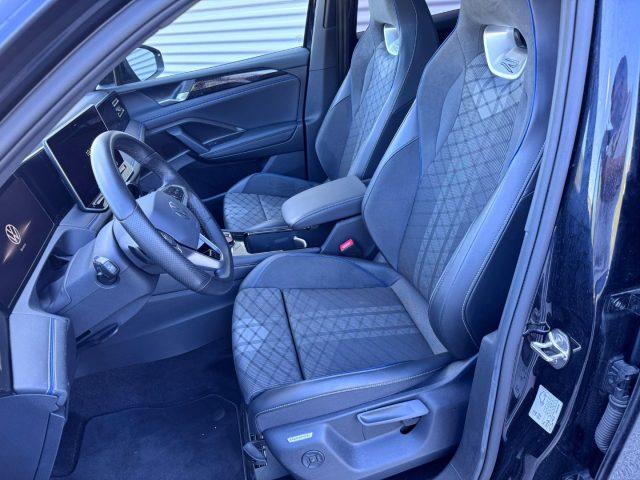 VOLKSWAGEN Tiguan 1.5 eTSI 150CV GANCIO DSG R-Line Plus PARI A NUOVO