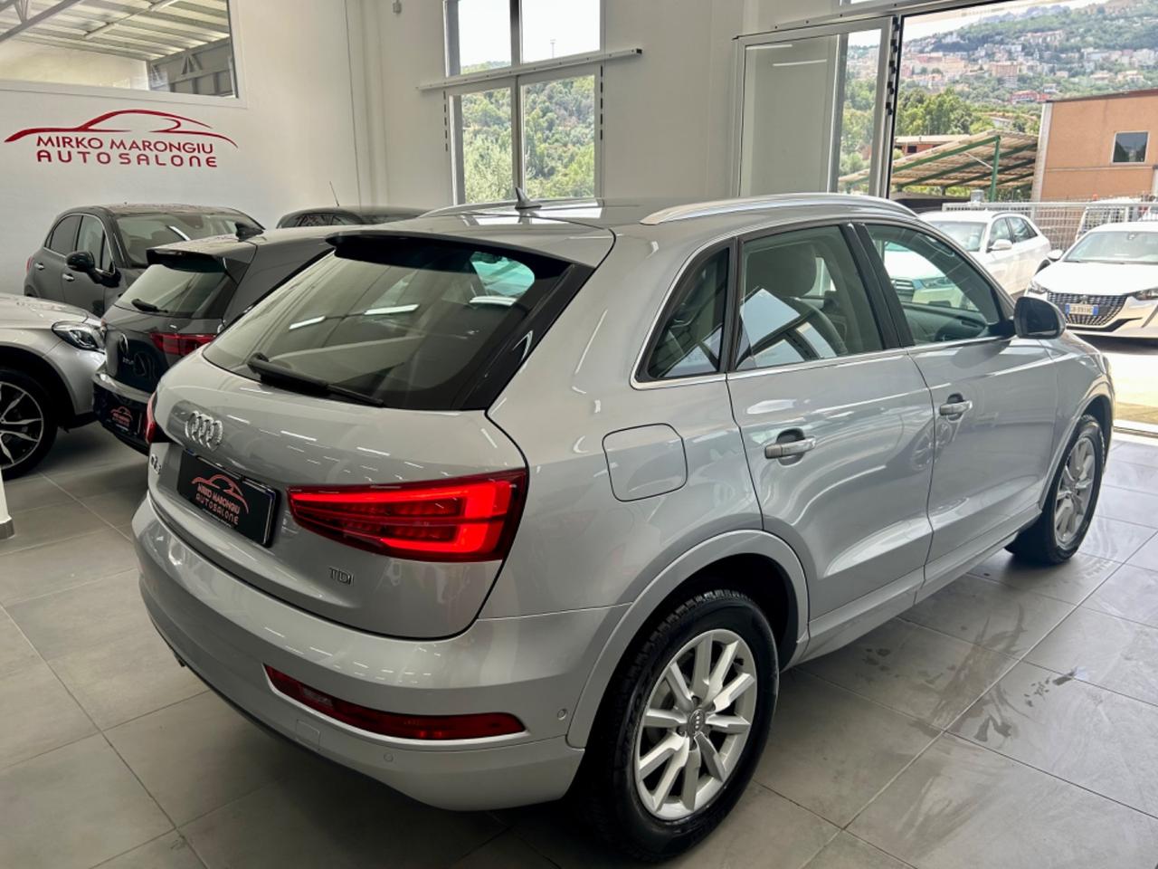 Audi Q3 2.0 TDI 120 CV Sport FINANZIABILE